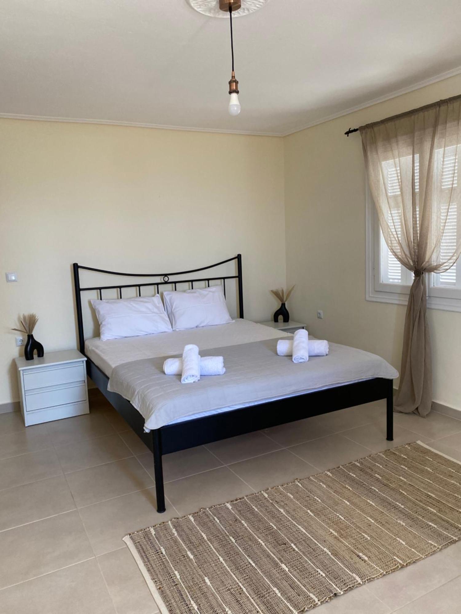 شقة Coastal Haven كالاماتا المظهر الخارجي الصورة